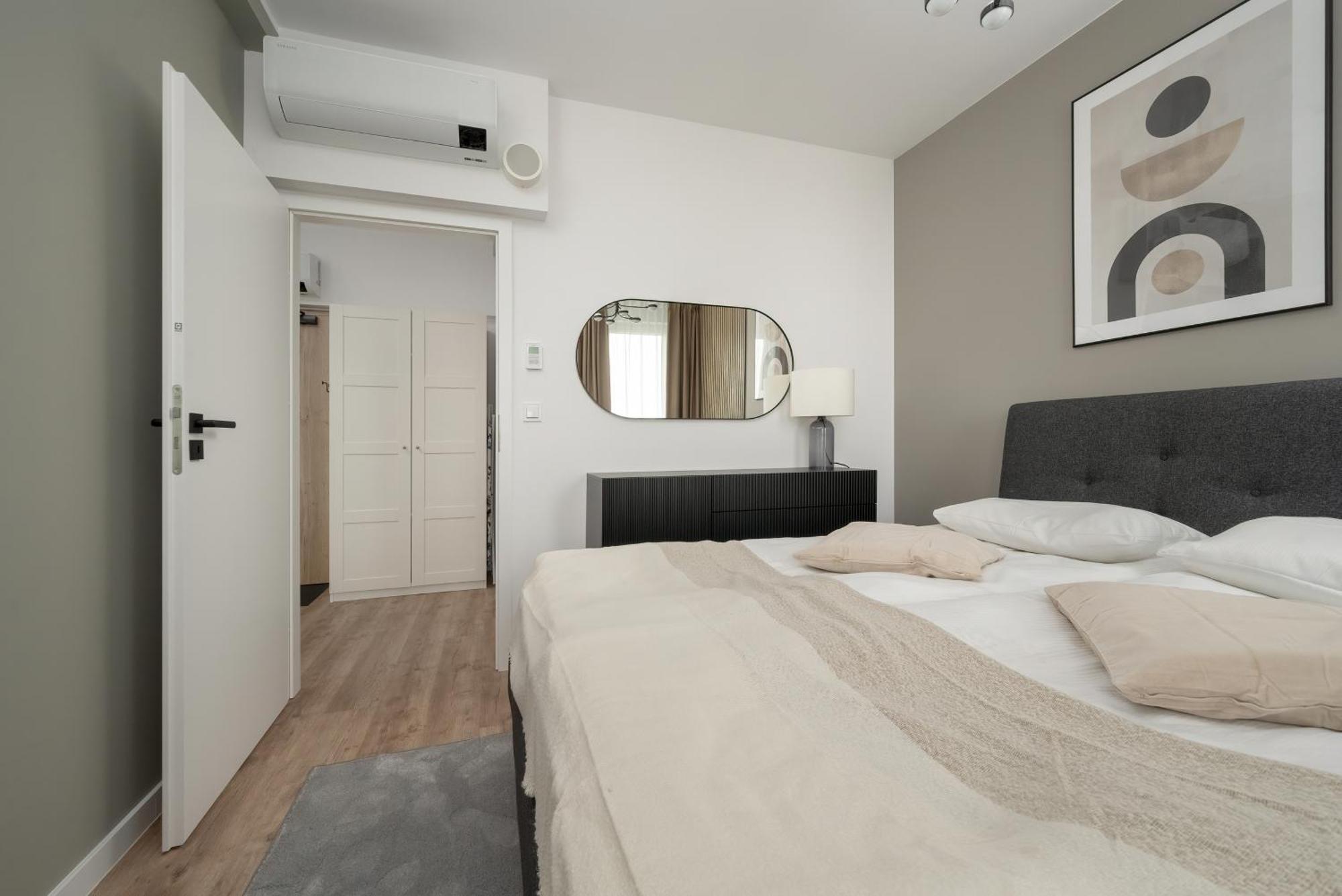 Apartamenty Zwycieska Z Klimatyzacja, Free Garage Wroclaw By Noclegi Renters Екстер'єр фото