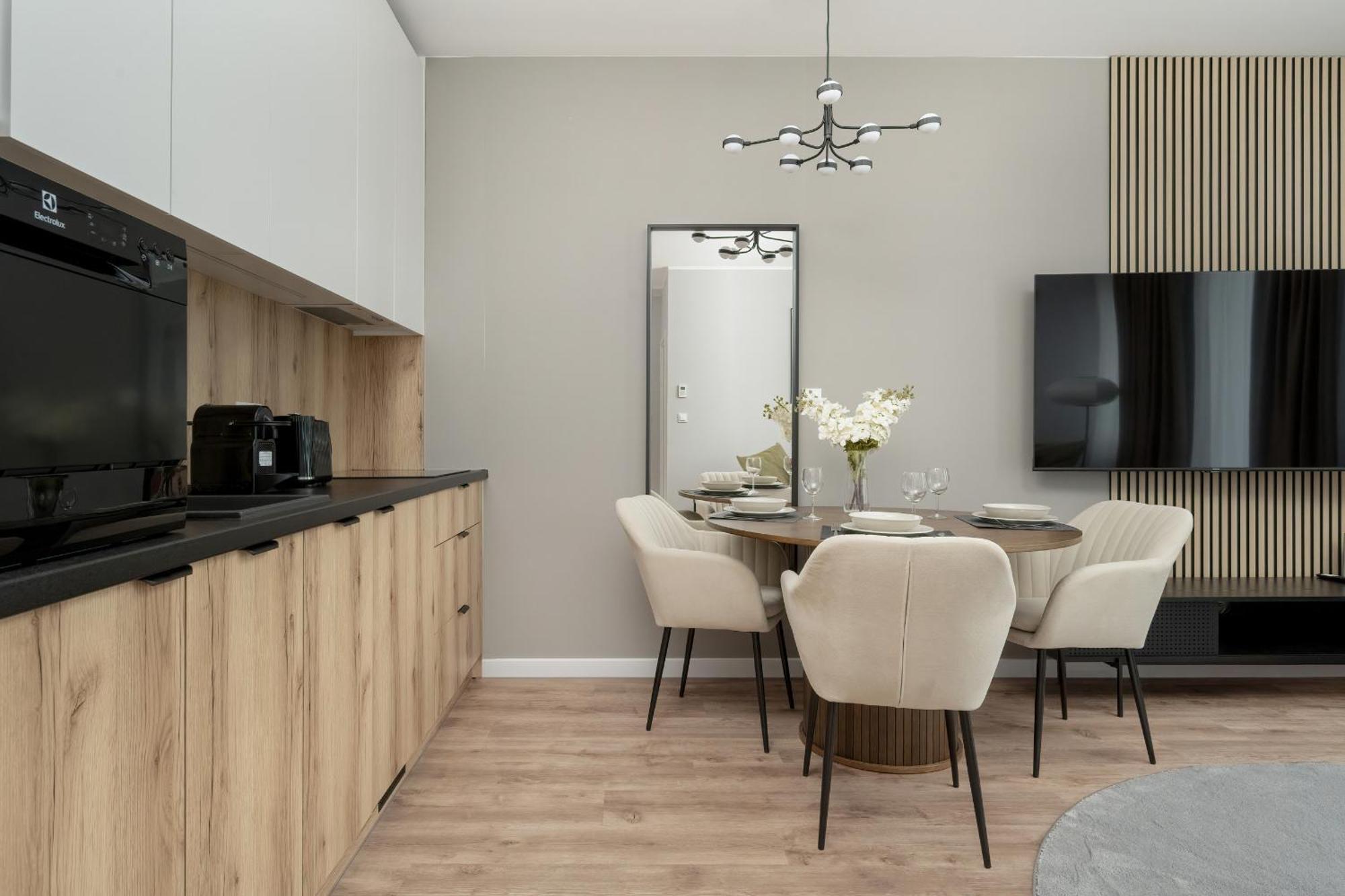 Apartamenty Zwycieska Z Klimatyzacja, Free Garage Wroclaw By Noclegi Renters Екстер'єр фото